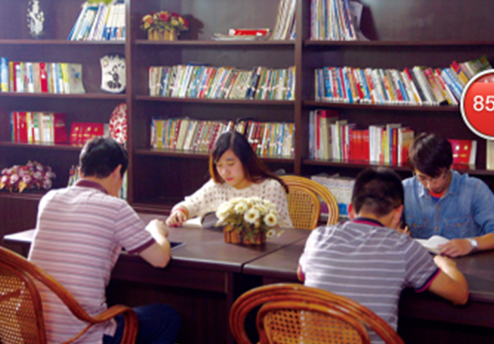 电动叉车厂-素质提升